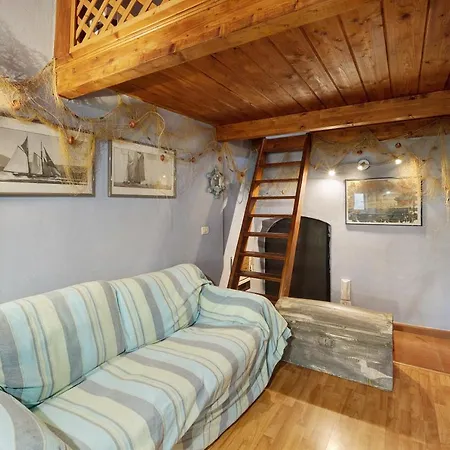 Mansarda Dei Pescatori * אימפריה